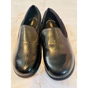Black Treadsafe Women's Shoes Size 8‎
